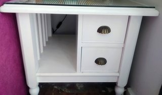 Salón comedor madera maciza pino y sofá