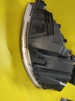 FARO DELANTERO DERECHO CITROEN C4 XENON