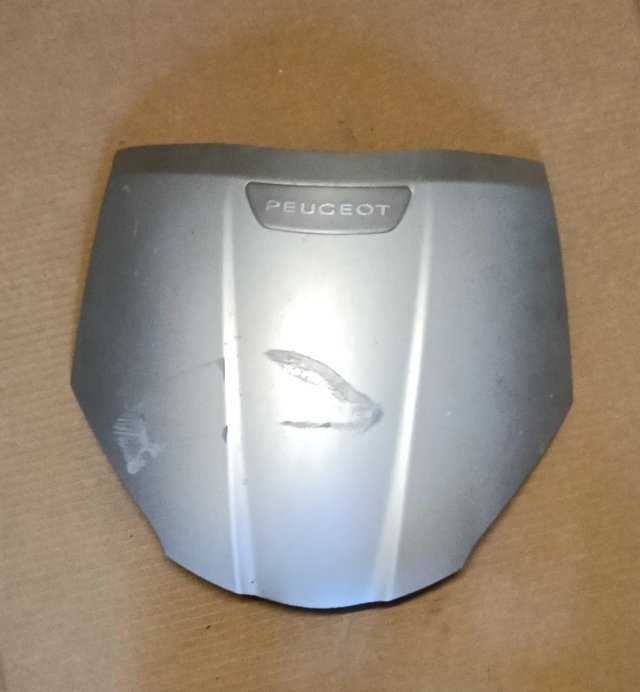 Frontal Peugeot Tweet 125 Gris