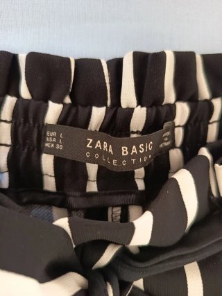 Pantalón fluido Zara rayas