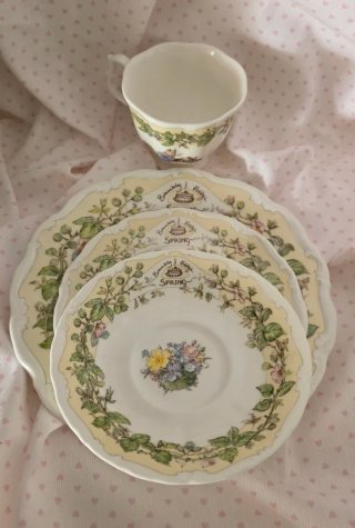 Set di 4 pezzi da tea Brambly Edge- spring
