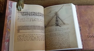 FACSÍMIL CÓDICE DE LEONARDO