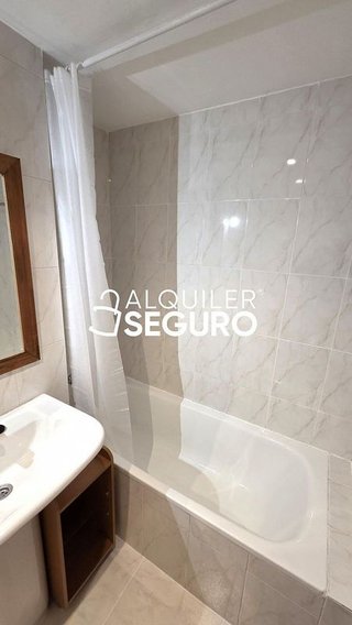 Piso en alquiler en San Adrián - La Cava en Logroño