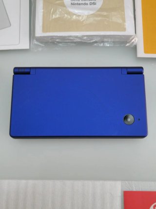 Nintendo DSi - Con juegos y 32GB de SD