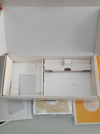 Nintendo DSi - Con juegos y 32GB de SD
