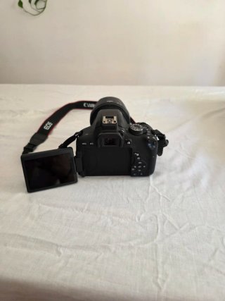 Canon EOS 750D + Sigma 17-50mm f/2.8 + Trípode...