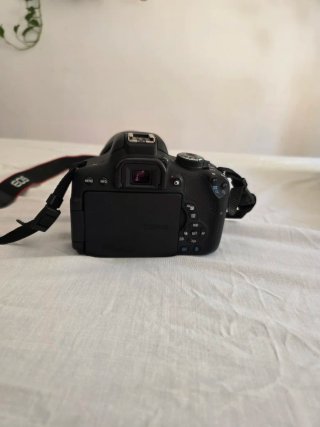 Canon EOS 750D + Sigma 17-50mm f/2.8 + Trípode...