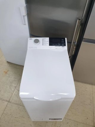 Lavadora carga superior AEG 7 kg