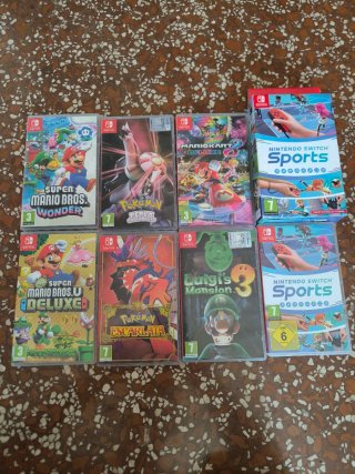 Nintendo Switch OLED Bianca + Giochi