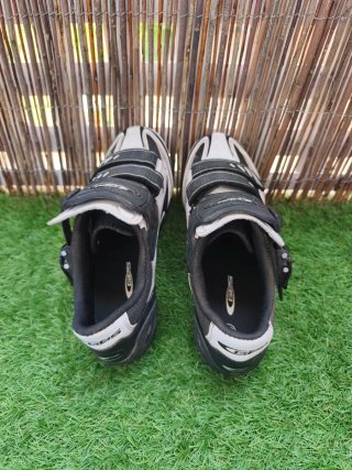 Zapatillas Ciclismo MTB GES Blancas Talla 43