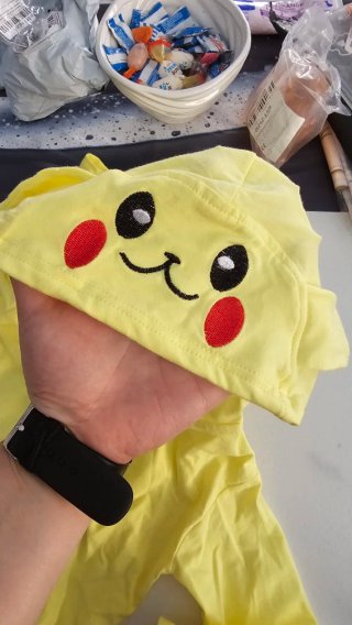 Tutina neonato Pikachu