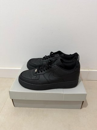 Nike Air Force 1 Negras