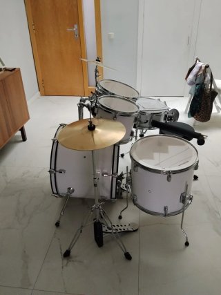 Batería blanca completa
