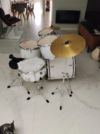 Batería blanca completa