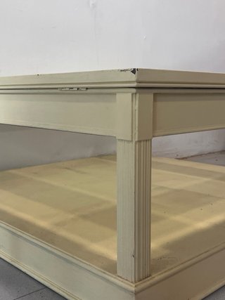 Mesa baja madera robusta cristal biselado
