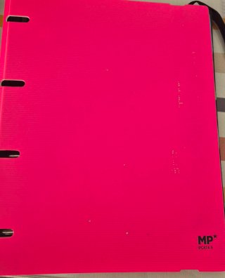 Carpeta morada con elástico y carpeta rosa