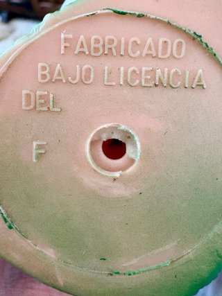 Estatuilla goma jugador fútbol