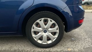Ford Focus 1.6 TREND 100 5P