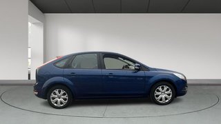 Ford Focus 1.6 TREND 100 5P