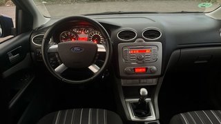 Ford Focus 1.6 TREND 100 5P