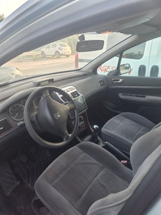 Peugeot 307 2001
