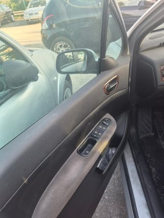 Peugeot 307 2001