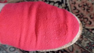 Zapatillas rojas con lazada