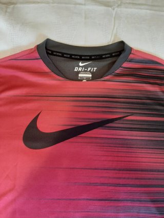 Maglietta sportiva Nike Dri-Fit