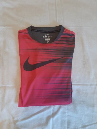 Maglietta sportiva Nike Dri-Fit