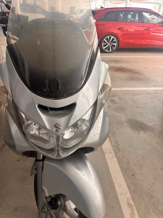 SUZUKI Burgman 250 2006 Plata