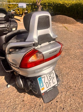 SUZUKI Burgman 250 2006 Plata