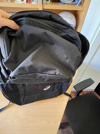 Mochila Asics Negra Nueva