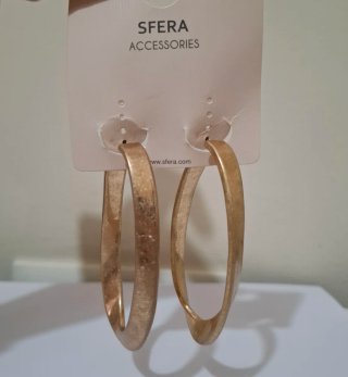 Pendientes largos dorados Sfera