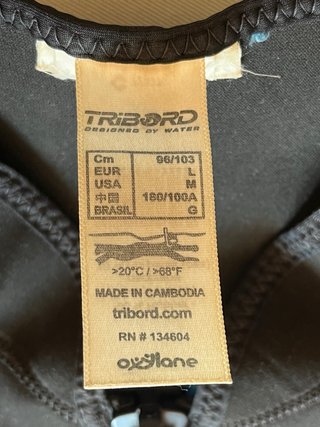 Traje neopreno shorty 2.5 mm. Talla L.