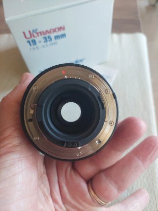 Objetivo Voigtländer AF Ultragon 19-35mm