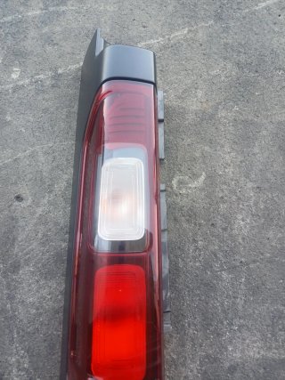 Piloto Trasero Renault Trafic 2024