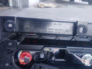 Piloto Trasero Renault Trafic 2024