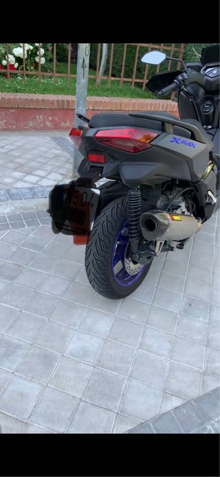 Yamaha Xmax 300 Negra