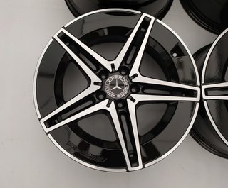 Llantas Mercedes Clase C (W206) 18R
