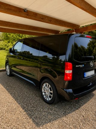 Opel Zafira Electric 2021
