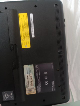 Portátil Sony Vaio Rosa