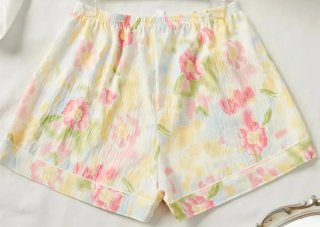 Pantalón corto floral nuevo sin etiqueta talla L