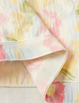 Pantalón corto floral nuevo sin etiqueta talla L
