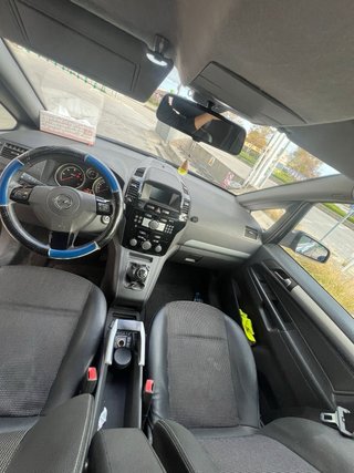 Opel Zafira 2008