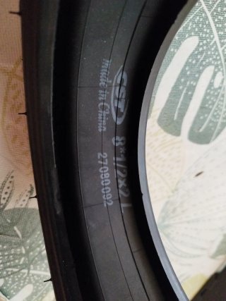 Neumático y cámara patinete eléctrico
