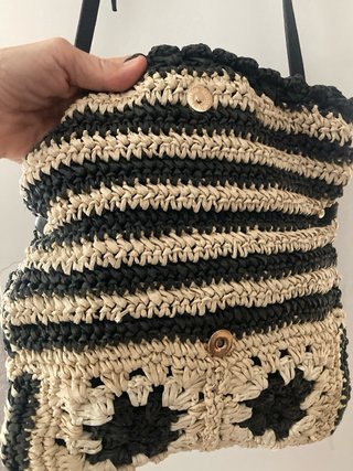 Bolso bandolera de rafia