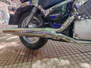 Suzuki Intruder 125cc Negra. Cómo nueva.