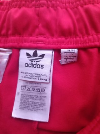 Pantalón Adidas Rojo talla 15/16años
