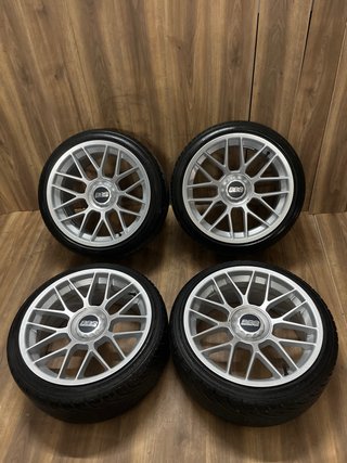 Llantas NUEVAS 18 BBS RC apex arc8 Gomas NUEVAS