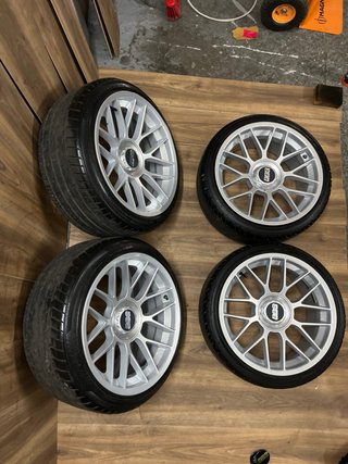 Llantas NUEVAS 18 BBS RC apex arc8 Gomas NUEVAS